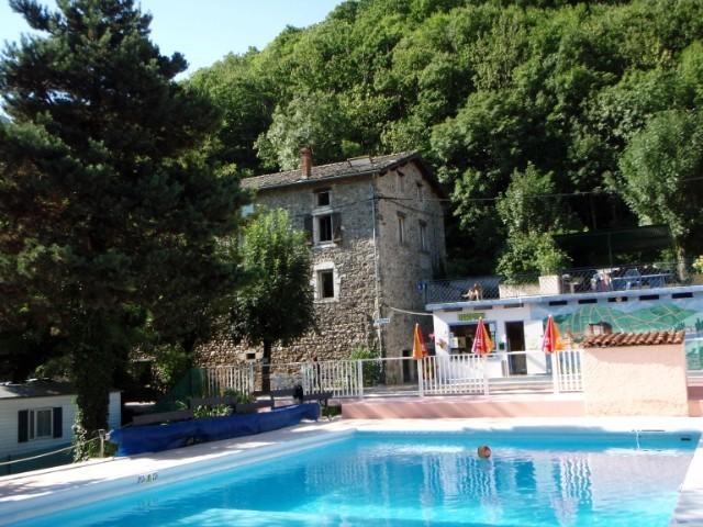 Hotel Camping La Bohème à Tournon-sur-Rhone Extérieur photo